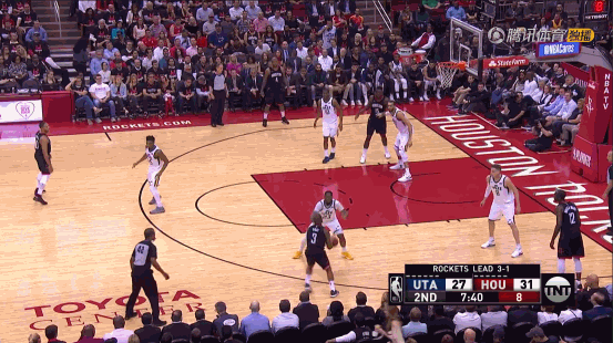 oubao足球赛事-保罗大秀高难度进球，震撼全场观众